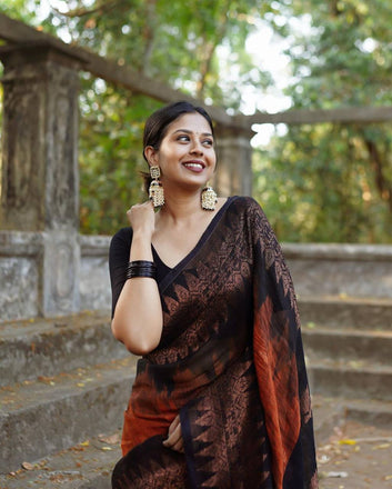 Kamli Beautiful Orange Black Banarasi Silk Saree With Contrast Pallu